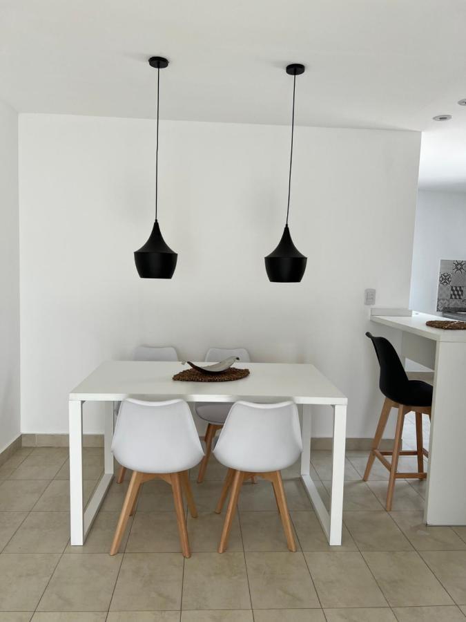 Cbmona Suites Villa Mercedes Exteriör bild