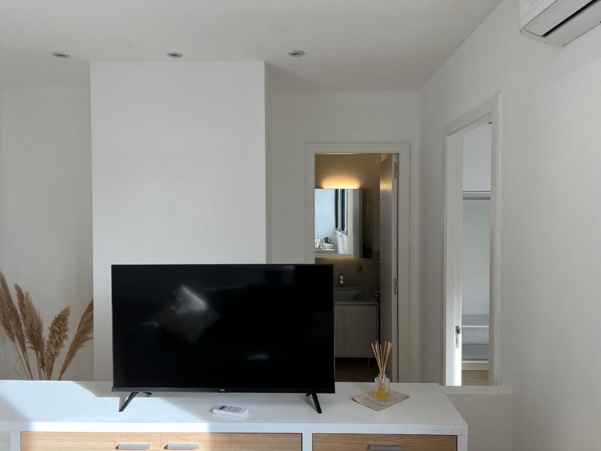 Cbmona Suites Villa Mercedes Exteriör bild